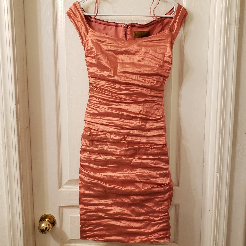 EUC Nicole Miller metallic rushed dress